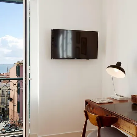 Alfama River View Appartamento *